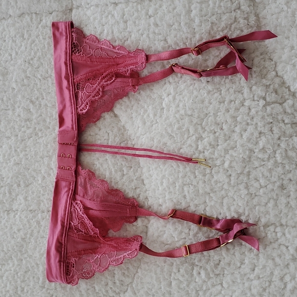 Victoria's Secret Pastel Garter Belt Bundle - Picture 10 of 16